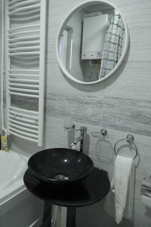Apartamento Nikodijevic Vrsac Exterior foto
