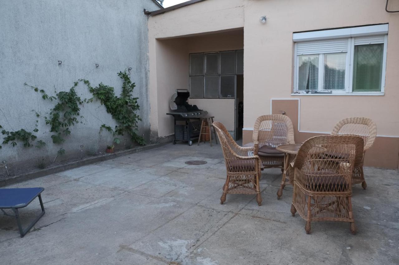 Apartamento Nikodijevic Vrsac Exterior foto